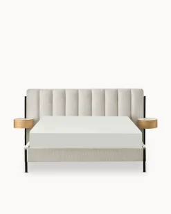 Cama de casal QUEENIE com 2 mesas de cabeceira