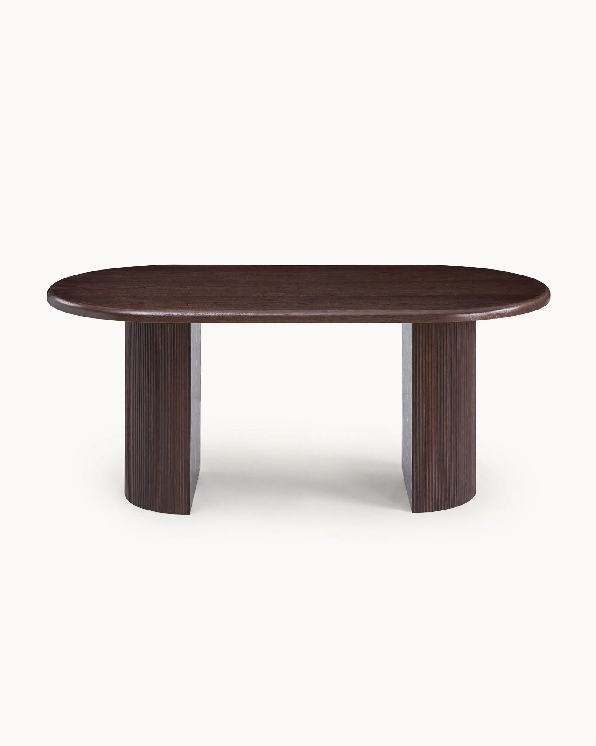 Mesa oval OMEGA