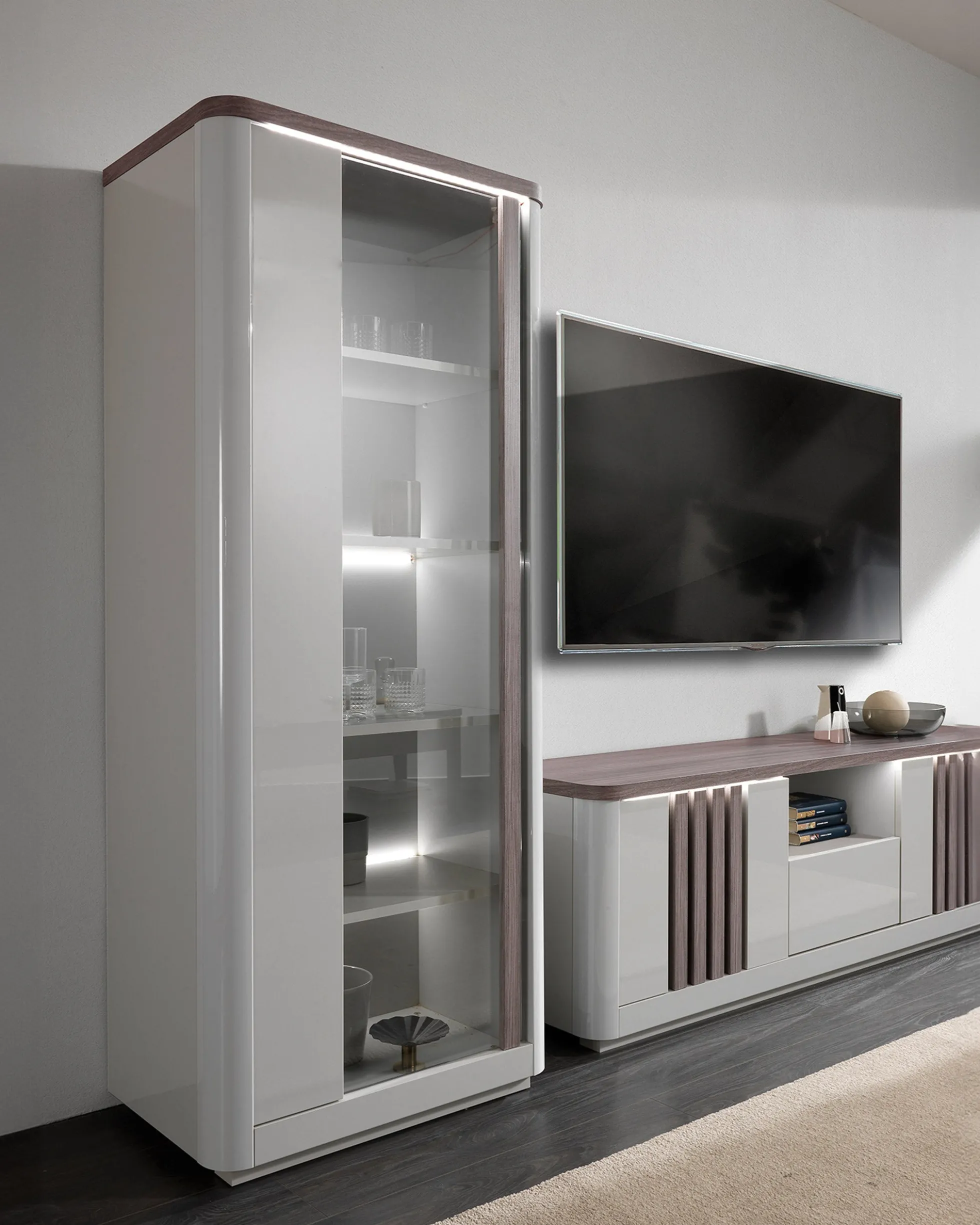 Vitrine PESARO com 1 porta e com LED